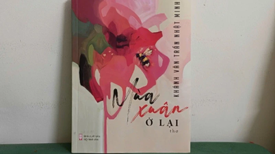 Ra mắt di cảo thơ "Mùa xuân ở lại" của Khánh Văn Trần Nhật Minh