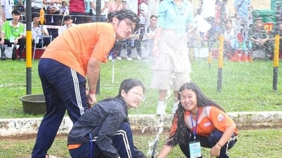 Dàn tên lửa nước "siêu ngầu" của học sinh cấp 2