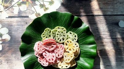 Summer eat lotus dishes