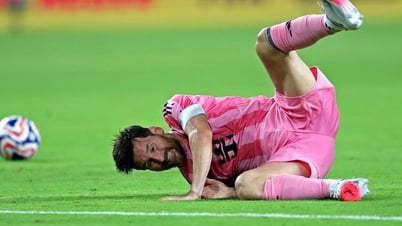 Messi kém hơn 2 cầu thủ nào trong ngày mở màn FIFA Club World Cup?