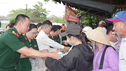 អាហារ 2,000 ដុង និងដួងចិត្តរបស់យោធិនវ័យក្មេង