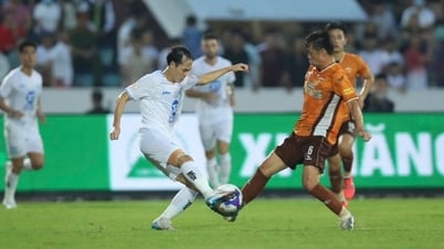 Quang Nam 0-0 Nam Dinh (តង់ទីមួយ)៖ ការប្រកួតសកម្ម