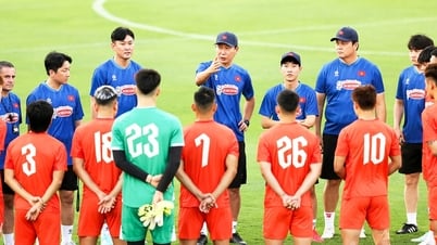 Lựa chọn mục tiêu nào cho bóng đá Việt Nam?