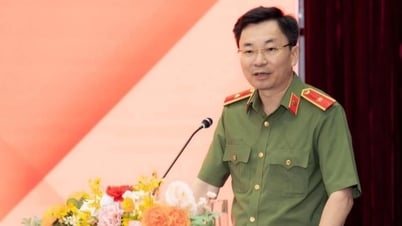 El director de policía de la provincia de Ben Tre fue nombrado presidente de MobiFone