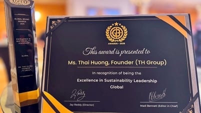 Anh hùng Lao động Thái Hương được vinh danh 'Nhà lãnh đạo xuất sắc trong Phát triển Bền vững Toàn cầu 2025'