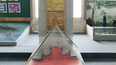 El distrito de Tan Phu no tiene una casa de exhibición y colección del tesoro nacional.