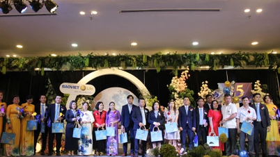 Bao Viet Life Tay Ninh Company: Feiert 25 Jahre Gründung