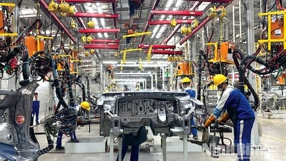 Sản xuất công nghiệp nỗ lực duy trì đà tăng trưởng tích cực