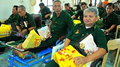 Tặng quà người có công dịp 27/7: Chu đáo, kịp thời, đúng đối tượng