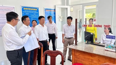 Chủ tịch UBND TP. Long Xuyên kiểm tra cơ sở vật chất, trụ sở làm việc các phường mới sau sáp nhập