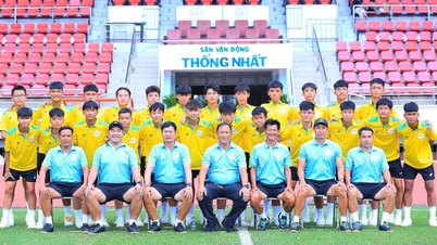 U.15 TP.HCM - Trí Việt: Hạt giống niềm tin...