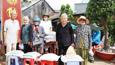 Der Hoa Hao-Buddhismus trägt zur sozialen Sicherheit bei