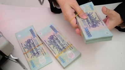 Thủ tướng giải thể Ủy ban Giám sát tài chính quốc gia