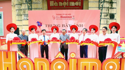 Trưng bày 100 tác phẩm ảnh “Báo Hànộimới cùng Thủ đô trên đường phát triển”
