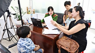 Công dân "nhí" đi làm căn cước công dân tăng mạnh ngày hè