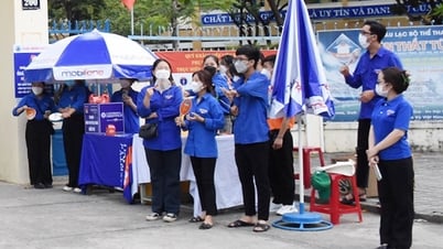 ดานัง: หน่วยงานและสาขาต่างๆ หลายแห่งสนับสนุนการสอบจบการศึกษาระดับมัธยมศึกษาตอนปลายประจำปี 2025 อย่างแข็งขัน