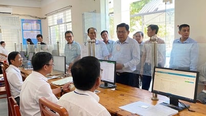 Phó Chủ tịch UBND tỉnh An Giang Ngô Công Thức kiểm tra công tác chuẩn bị, vận hành hoạt động chính quyền địa phương 2 cấp tại huyện Châu Phú