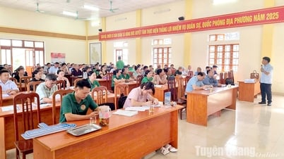 កម្មករ 860 នាក់ត្រូវបានអប់រំលើការធានារ៉ាប់រងសង្គម ធានារ៉ាប់រងសុខភាព និងគោលនយោបាយធានារ៉ាប់រងគ្មានការងារធ្វើ។