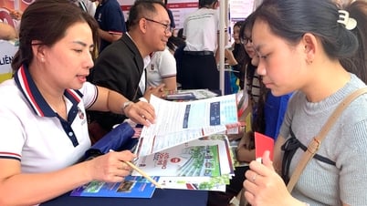 Điều kiện, cách tính điểm xét tuyển Trường đại học Ngân hàng TP.HCM