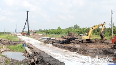 Tien Giang: Beschleunigung der Umsetzung des An Huu-Cao Lanh Expressway-Komponentenprojekts 2 mit 50 Baustellen
