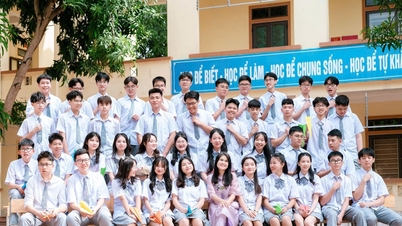 Một lớp ở Nghệ An có 6 thủ khoa, á khoa, hầu hết đỗ trường chuyên
