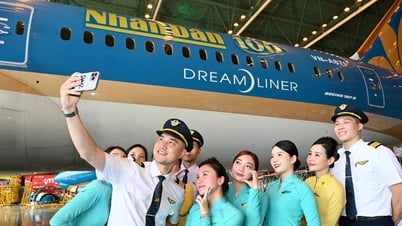 โลโก้ 100 ปี ของการสื่อสารมวลชนปฏิวัติเวียดนามแพร่กระจายไปทั่วโลก