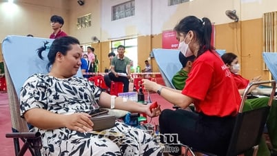 Khởi động “Hành trình đỏ”
