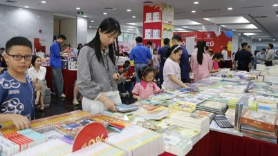 Khai mạc Ngày hội “Sách và Văn hóa đọc” năm 2025
