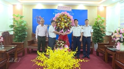 혁명언론의 날 100주년을 맞아 광응아이신문사를 방문하여 축하를 전했습니다.
