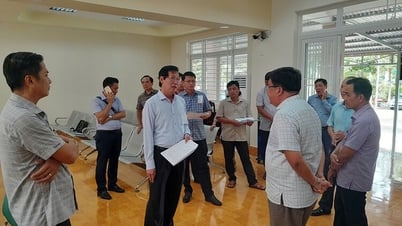 แกนนำคณะกรรมการประชาชนจังหวัดตรวจเยี่ยมการเตรียมการและดำเนินงานตำบลใหม่ ในอำเภอพุเติ่น