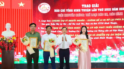 Honoring authors with outstanding journalistic works