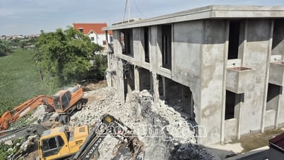 Xã Xuân Trúc: Một hộ tự nguyện phá dỡ, giải toả công trình vi phạm
