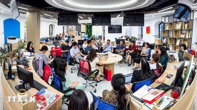 สามประเด็นที่ควรทราบสำหรับการสื่อสารมวลชนปฏิวัติในยุคแห่งการพัฒนา