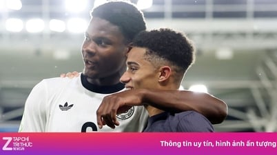 U19 Anh ghi 4 bàn trong 11 phút, thoát hiểm ngoạn mục trước Đức