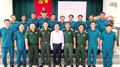 Das Militärkommando des Distrikts An Phu fasst die Militär- und Verteidigungsarbeit zusammen