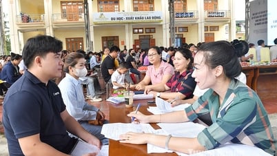 500 người lao động được tuyên truyền chính sách BHXH, BHTN và giới thiệu việc làm