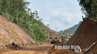 แข่งขันเร่งโครงการขนส่งสำคัญ