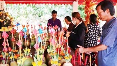 El Festival Thak Con del pueblo jemer en Soc Trang está reconocido como Patrimonio Cultural Inmaterial Nacional.