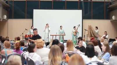 Đẩy mạnh hoạt động quảng bá văn hóa- du lịch quốc gia kết hợp xúc tiến thương mại thông qua các sự kiện văn hóa, ẩm thực, du lịch quốc tế