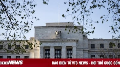 Fed keeps base interest rate unchanged