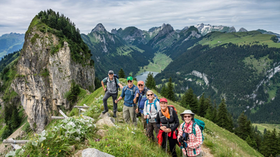 Experiencia de trekking en los Alpes: cruzando tus propias fronteras en el centro de Europa