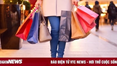 Mua bán hàng xách tay, kê khai thuế thế nào?