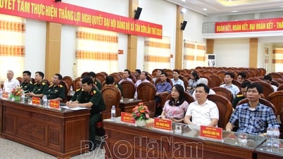 มอบเงินสนับสนุนสร้างบ้านพักผู้สูงอายุ 3 หลัง ในเขตเทศบาล