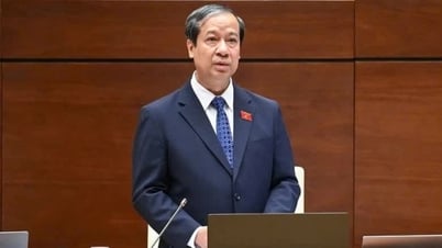 Bộ trưởng Bộ Giáo dục và Đào tạo: Việc dạy thêm, học thêm trang bị kiến thức theo lối cũ sẽ cản trở sự đổi mới
