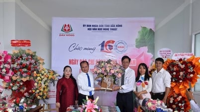 Tạp chí Nâm Nung khẳng định vai trò tạp chí văn nghệ ở địa phương