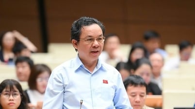 Việc bãi bỏ thuế khoán là chủ trương rất đúng của Đảng và Nhà nước