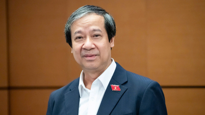 รมว.ศึกษาธิการ “นั่งเก้าอี้ร้อน” ตอบคำถามเรื่องการเรียนการสอนพิเศษ