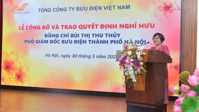 Bưu điện Thành phố Hà Nội tổ chức Lễ công bố và trao quyết định nghỉ hưu cho đồng chí Bùi Thị Thu Thủy – Phó Giám đốc Bưu điện Thành phố Hà Nội