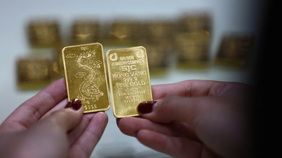 Vàng miếng SJC tiến sát 120 triệu đồng/lượng
