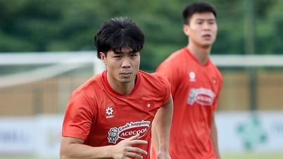 Công Phượng trở lại tuyển Việt Nam sau 2 ngày không ra sân tập